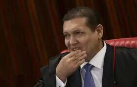 Contrato de R$ 427 milhões liga entorno de Nunes Marques a Vorcaro