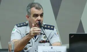 Coronel Naime passa mal e vai ao hospital