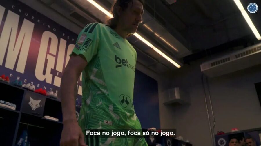 Cruzeiro bate o Athletico-PR no Mineirão; veja bastidores do vestiário