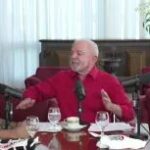Depois de sessão do STF, Lula defende Moraes: ‘Flávio tem raiva dele’
