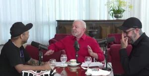 Depois de sessão do STF, Lula defende Moraes: ‘Flávio tem raiva dele’