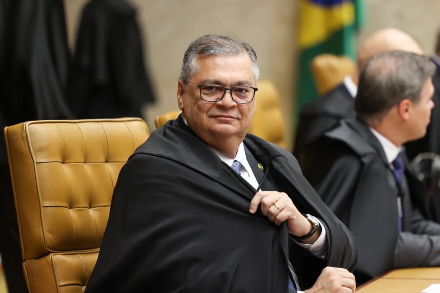 Dino inclui Grupo Maya em apuração sobre concessionárias de cemitérios em SP e cita Mendonça