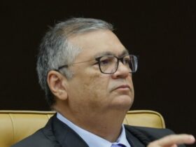 Dino retira sigilo de investigação do caso Dark Horse relacionado a emendas parlamentares