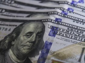 Dólar cai para R$ 5,17 e acumula recuo de 0,15% em setembro