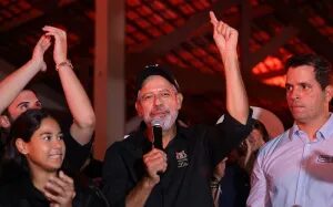Em campanha ao Senado, Lira participa de leilão de gado em Alagoas