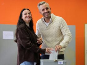 Extrema direita tenta voltar ao poder em eleição regional histórica na Alemanha