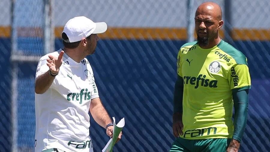 Felipe Melo rebate Abel após empate: “O Palmeiras é muito maior do que você”