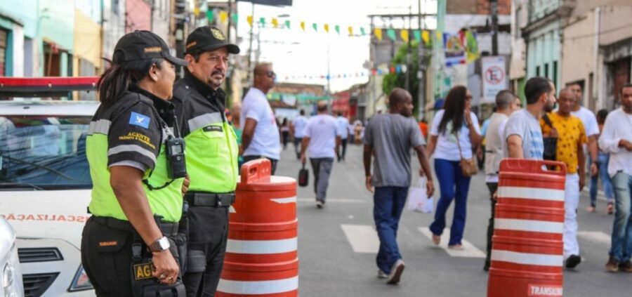 Festas e corridas mudam trânsito em Salvador neste fim de semana; confira as vias afetadas