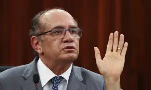 Gilmar defende levar afastamento do diretor da PF ao plenário do STF