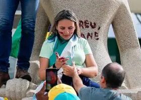 Gonet defende regime semiaberto para ‘Débora do batom’