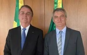 Irmão de Bolsonaro visita ex-presidente