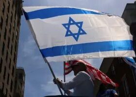 Israel, o trampolim dos ‘progressistas’ ingleses