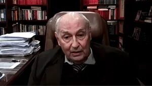 Ives Gandra: STF ‘enterrou a possibilidade de recuperar sua imagem’