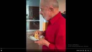 Janja mostra Lula comendo pão com mortadela em dia de campanha eleitoral