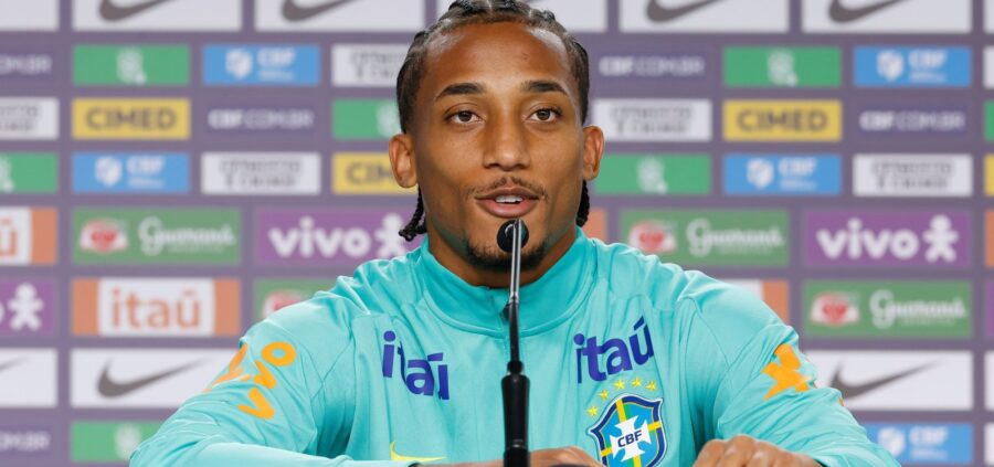 João Pedro é cortado da Seleção Brasileira por lesão; veja quem substitui
