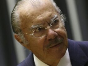 José Sarney apresenta melhora no tratamento contra pneumonia