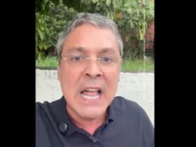 Lindbergh Farias faz ataques a Mendonça