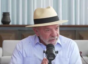 Lula diz que Trump ‘age como imperador’ e admite possível retaliação