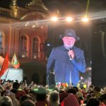 Lula diz que vai acabar com 'a pouca vergonha do futebol' em crítica a times por apoio a bets