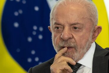 Lula elogia Fachin, reclama de vazamentos e defende investigação de ministros do STF