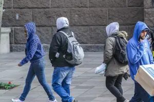 Massa de ar polar avança no país neste domingo