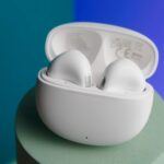 Melhor fone QCY em 2026: top 10 modelos para comprar no Brasil