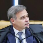 Mendonça diz que dados do celular de Vorcaro estão com a PF “lacrados e intocados”
