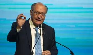 Mendonça inclui Alckmin em ação de Flávio contra Durigan