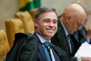 Mendonça libera relatório sobre Moraes para julgamento no STF