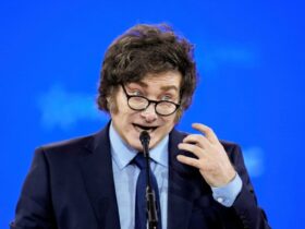 Milei atrai apoio de argentinos contra projeto petrolífero nas Malvinas