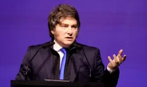 Milei critica política fiscal do Brasil e volta a alfinetar Lula