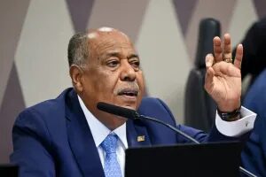 Ministro do ‘missão dada é missão cumprida’ diz estar ‘sempre à disposição’ de Vorcaro