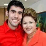 Monitoramento aponta que ‘Dilma Bolada’ começou fake news sobre Flávio
