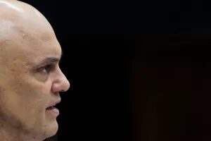 Moraes diz que investigação contra ele é ‘tentativa de golpe’ do 8/1