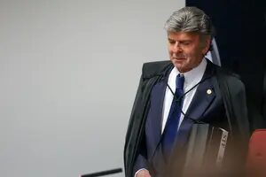OAB-RJ defende filho de Fux depois de vazamento de mensagens com Vorcaro