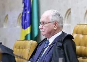 Oposição pede fim do Inquérito das Fake News
