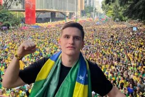 Pavanato vence na Justiça e vídeo sobre Erika Hilton pode voltar ao ar