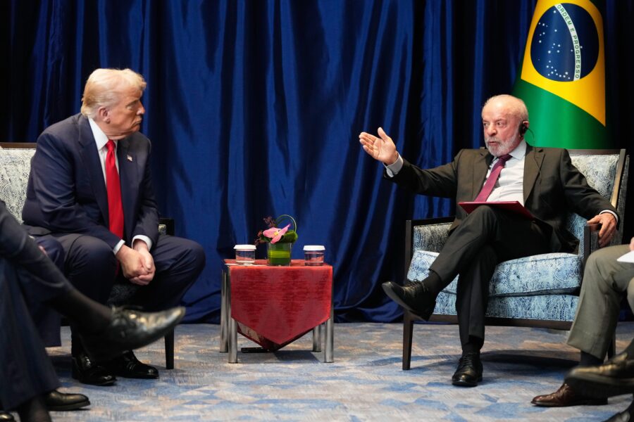Perspectiva de um acordo futuro em terras raras pode levar a novo encontro entre Lula e Trump na ONU