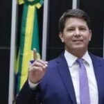 PF tem Mário Frias e produtora de Dark Horse como alvos de operação