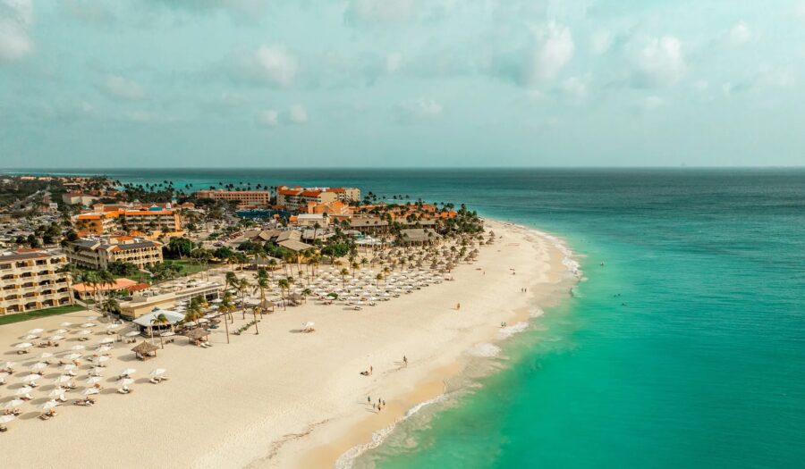 Por que Aruba atrai cada vez mais turistas do Brasil