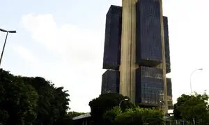 ‘Prévia do PIB’ vem pior que o esperado, com queda de 0,2% em julho