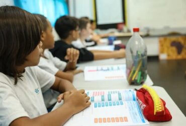 Professores têm 8 mil vagas gratuitas para pós-graduação