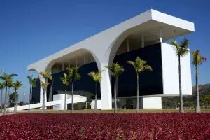 Quem são os candidatos ao governo de Minas em 2026