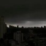 Semana começa com temporais no Sudeste