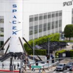 SpaceX consegue 1º cliente em programa de transporte espacial de cargas