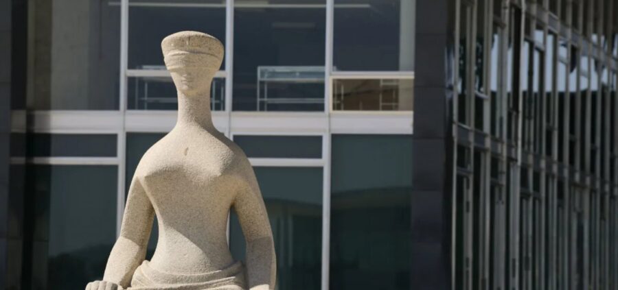STF iguala licença-maternidade de mães biológicas e adotivas