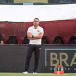 Temos que ser vaiados mesmo, diz Jair Ventura após empate do Vitória em casa