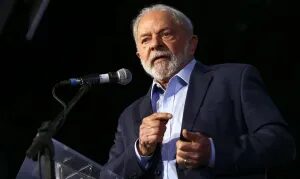 Vereador do Novo aciona PGR contra Lula por fala sobre ‘toque’ nas mulheres