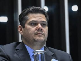 Alcolumbre marca votação do fim da escala 6x1 no Senado para quarta-feira