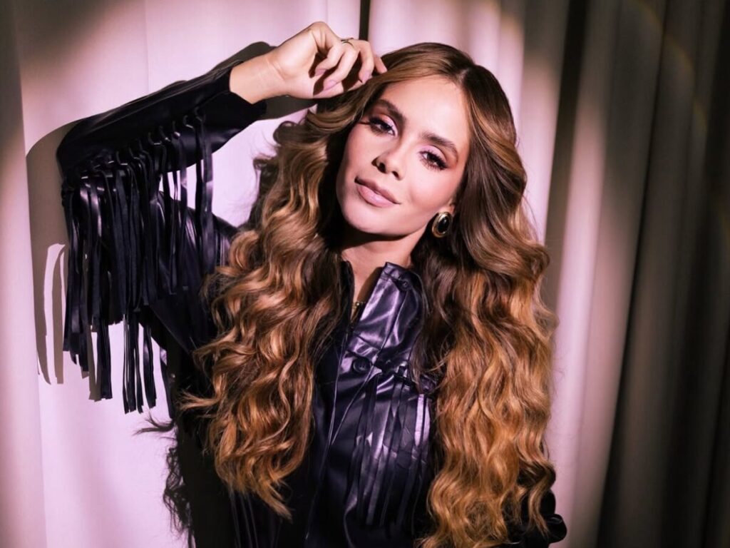 Calema, Mariana Fagundes e EME lançam remix de sucesso europeu Calema, Mariana Fagundes e EME misturam ritmos em nova versão de “Chuva de Amor”